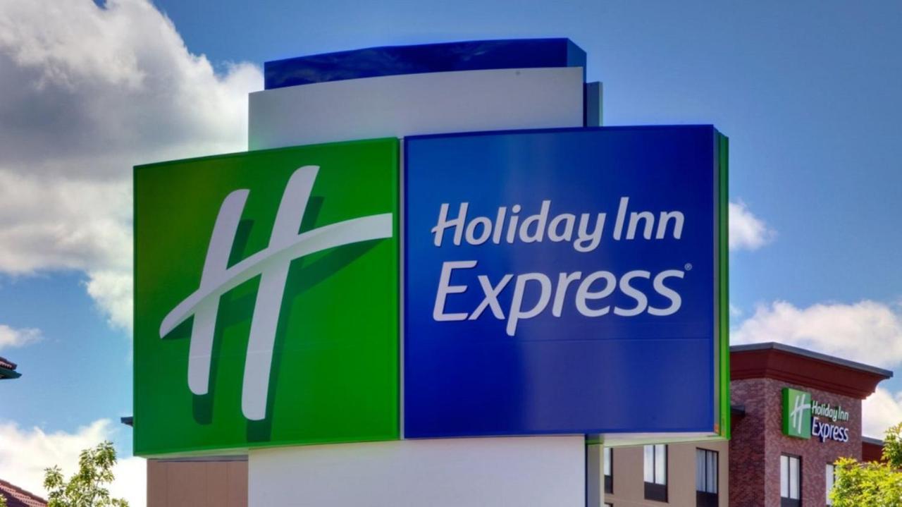 Holiday Inn Express Asheville Woodfin By Ihg エクステリア 写真